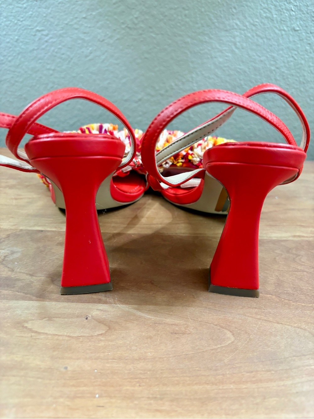 Sam Edelman Relove CLARE Red Ankle Strap Pom Pom Sandal, Womens size 8 - Picture 8 of 16